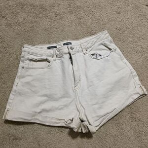 Wild Fable Off-White Jean Shorts